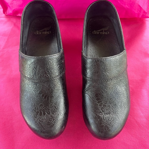 Dansko Black Professional Mules Smooth Leather Finish - Picture 1 of 7